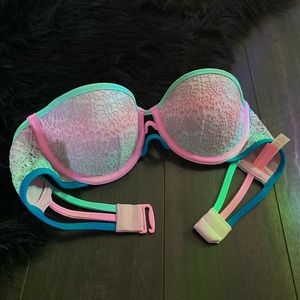 Ombré Victoria’s Secret Bikini top 34A